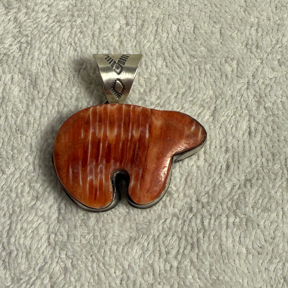 Bear Pendant Spiny Oyster Shell 925 Sterling Silver